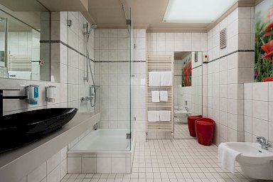 Hotel Freizeit In Goettingen Suite 503 Bad Web