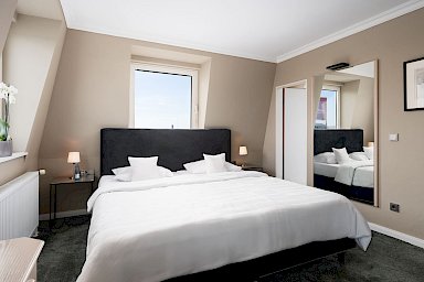 Hotel Freizeit In Goettingen Suite 504 Sleeping Web